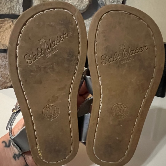 SALT WATER SANDALS BY HOY Original Sandals Girl Size 9 - Picture 5 of 6